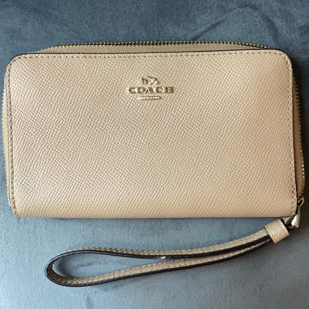 Mini Coach  wristlet
